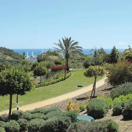 Casares Del Sol * Casares